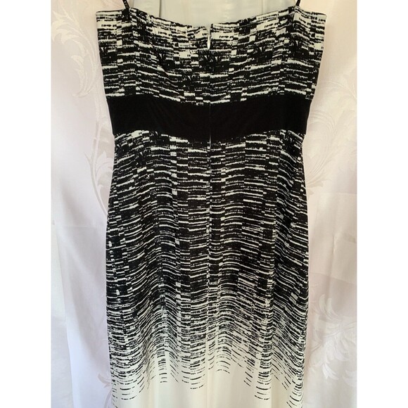 VINCE CAMUTO Maxi Halter Dress Sz 2 Resort Cruise Fairy Travel Party Lux *Note - Picture 5 of 16